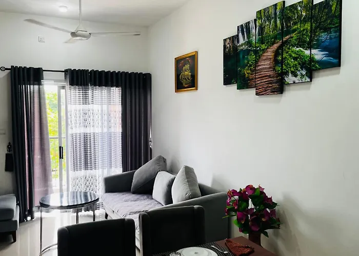 Maca Canterbury Apartment